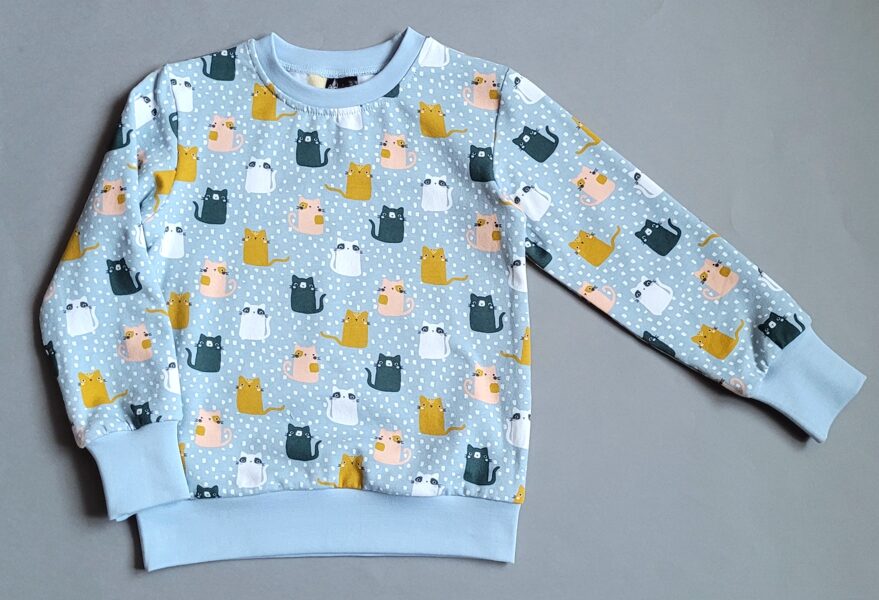 Siltināts džemperis " Kaķīši"